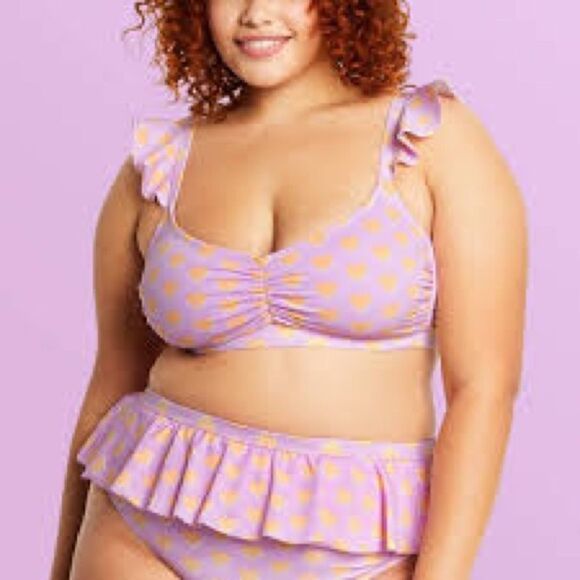 Stoney Clover's ruffled swimsuit bottoms - Picture 5 of 8